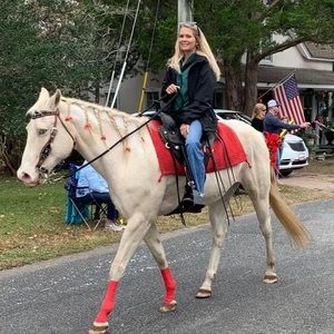 Meet your Posher, Amy